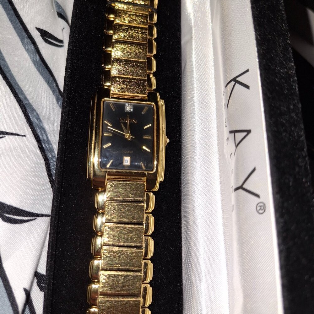 Men's Gold watch